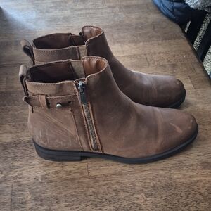 Clarks Tan Leather Womens Boots